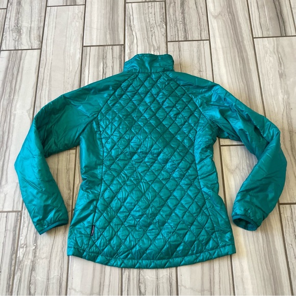 The North Face Thermoball insulated jacket. EUC like new - Picture 7 of 7